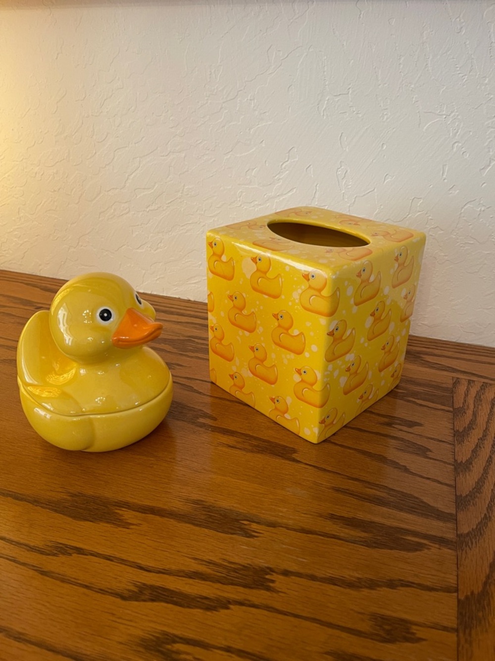 Department 56 JUST DUCKY Duck CERAMIC JAR CONTAINER AND CERAMIC KLEENEX  HOLDER
